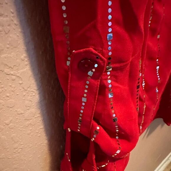 Notations red and silver bling blouse - Picture 6 of 10
